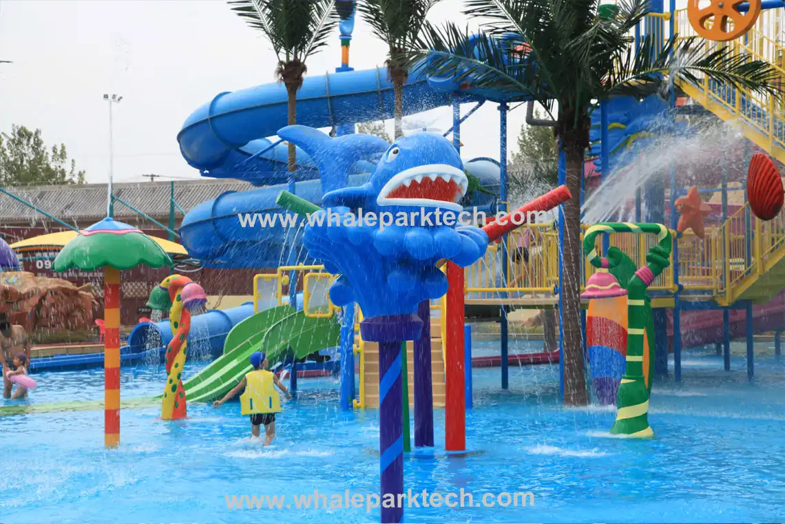 Mini Splash Whale